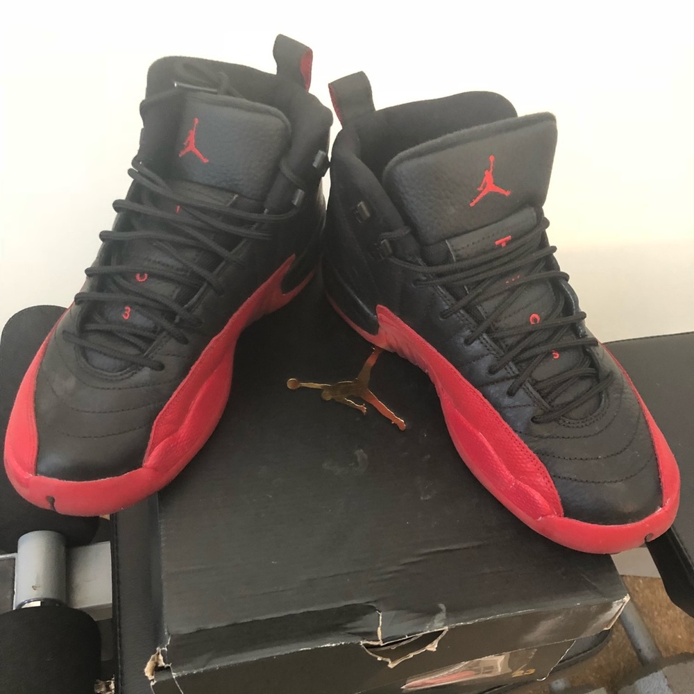 Jordan 12 Flue games
